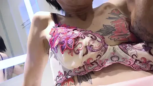 [d-cup Neat Wife, Ayaka, 28 Years Old]