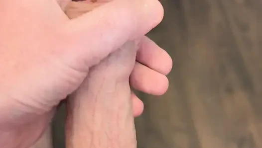 Babanın yarağını emmeye gel