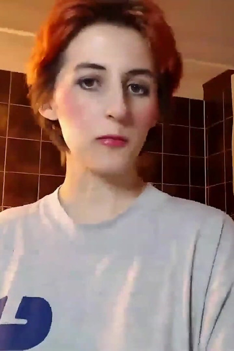 Dyeing My Hair Red Again on Cam