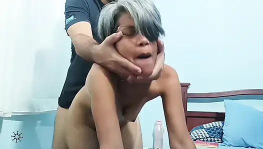 Noch ein Tag bei dir zu hause, diese leckere Milch in meinem Hals, ich liebe es, es zu schlucken.