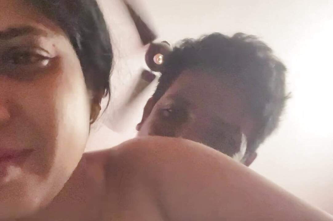 FIRST TIME MUMBAI SKOOL TEEN FUCKING