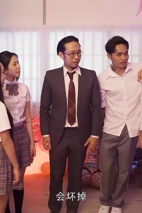 Mdhs-0003 Madou College - Selling Stepmother and Stepdaughter Rice Bowls