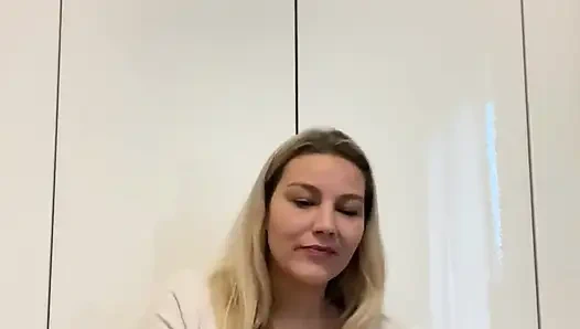 Ayak yalamayı seviyor musun