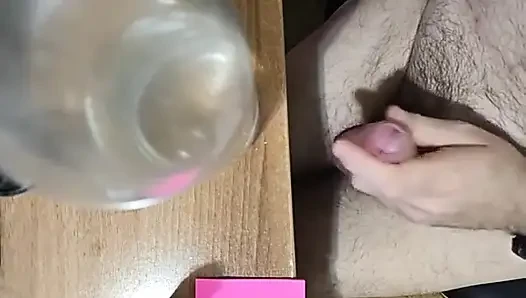 Yukarıdan masaya kadar güzel ve güzel boşalma