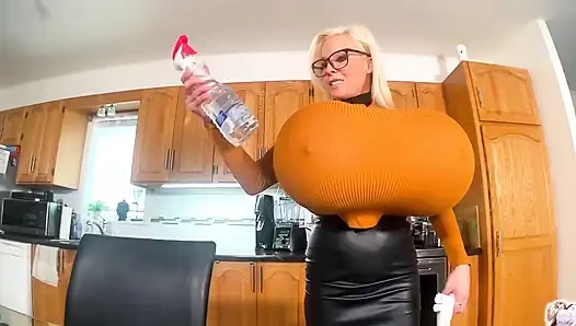 Волшебный спрей для чистки! Я никогда бы не подумала, что средство для чистки может заставить мою грудь расти в то время как