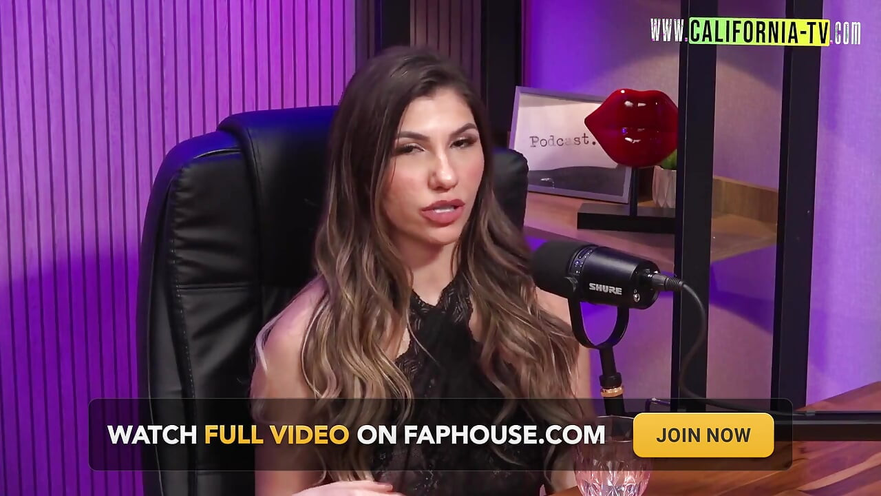 与拉丁辣妹 Alexia Dhein 的播客