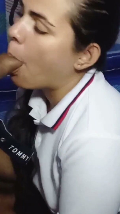 Pelajar menunggang batang supaya bapa tirinya tidak memberitahunya sesiapa yang tidak menghadiri kelas. | Klip 1