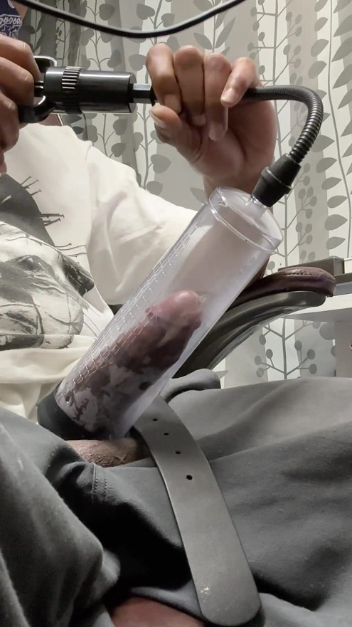 Using My Sex Toy and Penis Pump