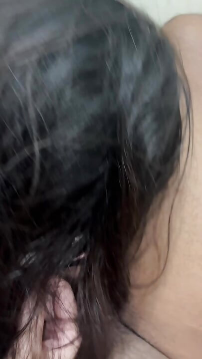 किसी की मंगेतर को लंड चूसना पसंद है