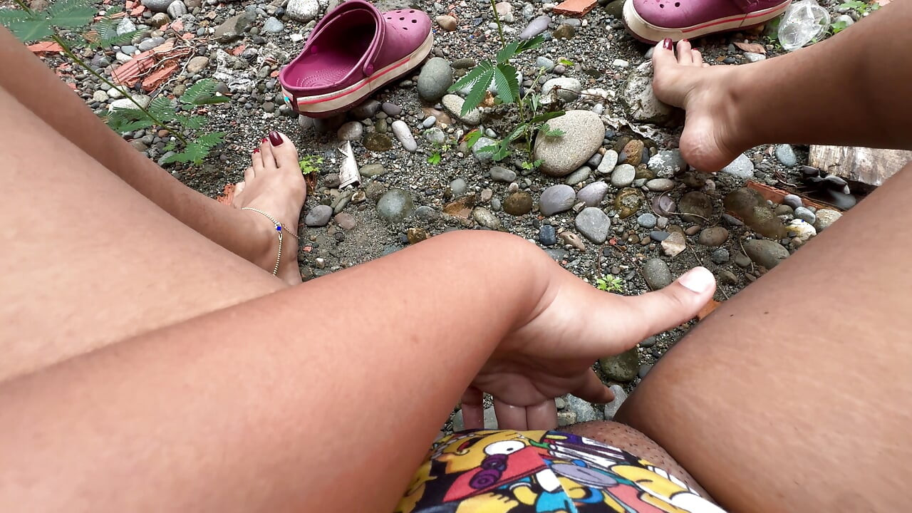 Masturbating in Public Excites Me.