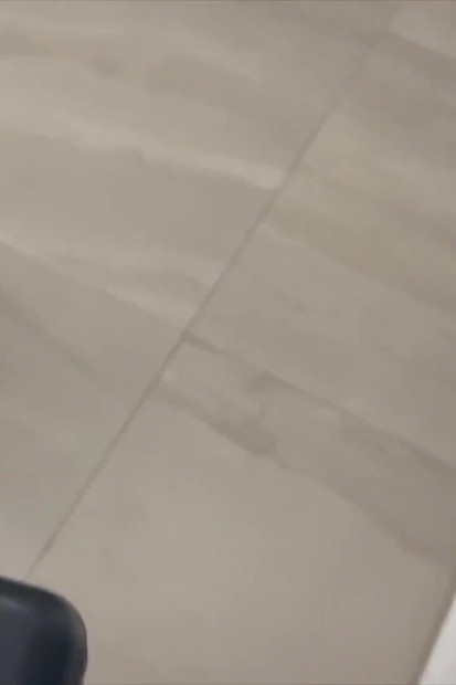 Der computerwerker repariert viel mehr als nur ihren Apfel