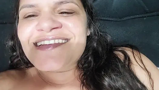 Поднимает свою задницу для Джонатана