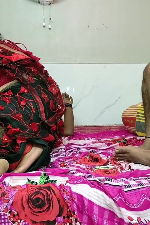 Indiana bengali esposa sexo a três! com Clear Desi Audio