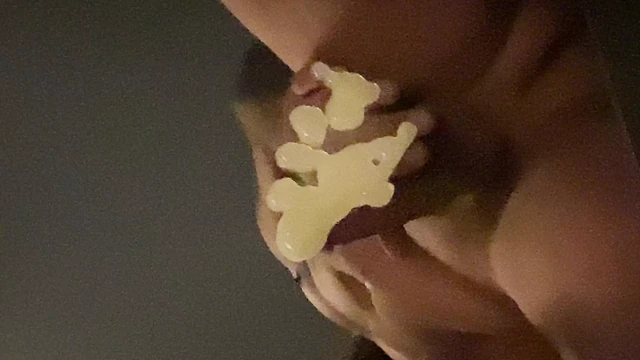Beautiful cumshot on the mirror