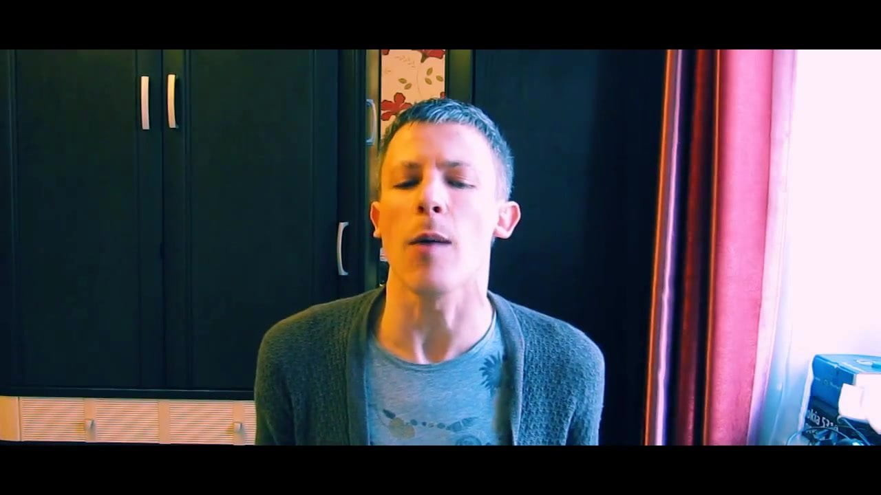 TWINK IS ALWAYS HUNGRY FOR RAW COCK