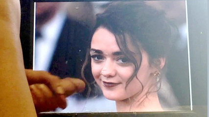 Maisie Williams e omaggio 29