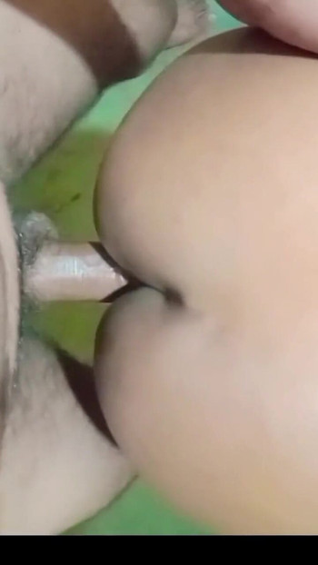 Snažan trenutak iz "Desi Rajasthani Wife Marwari Hindi Sex Bhabhi Sex"