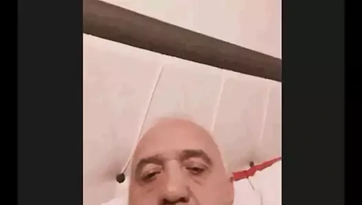 sexy torkish grandpa show his beautiful cock
