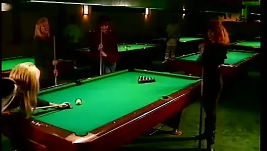 Lesbian foursome pussy licking party on the pool table