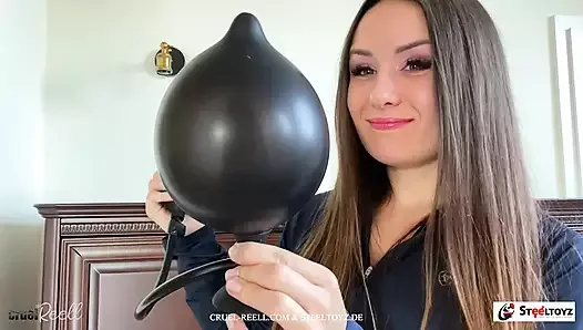 The inflatable butt plug in the size of Steeltoyz with Cruel Reell