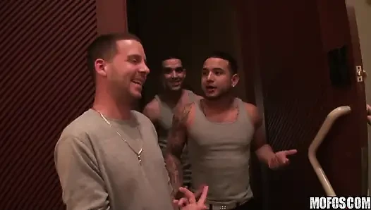 Real Slut Party - allison moore si cewek sange dengan toket besar mengubah pesta natal menjadi pesta seks liar bareng megan