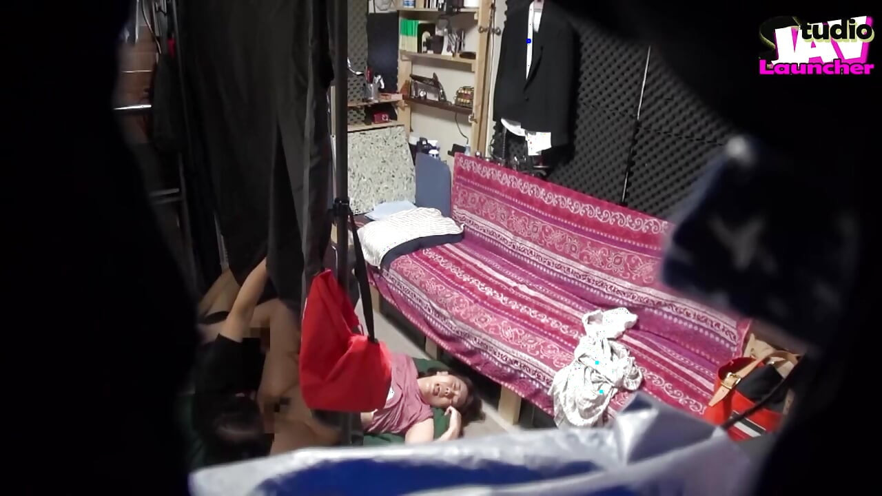 My Wife's Friend Stayed Over and Her Mature Charm Slowly Pulled Me Closer - Part1