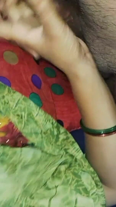 Intialainen desi-kotivaimo Rani bhabhi saa kunnon panon | Osa 1