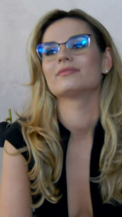 Wish you a beautiful day, today and every day! Have ever attend my free shows? | Clip 2