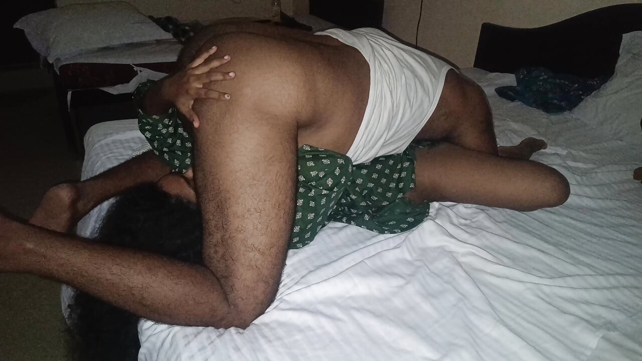 Batchelor men fucking neighbour house wife