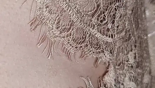 Sesi ngentot di balkon tengah malam