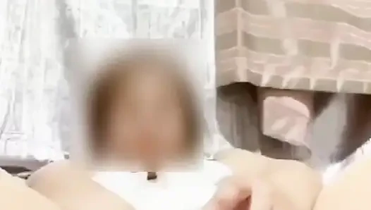 Boso kay tita na nagsasarili