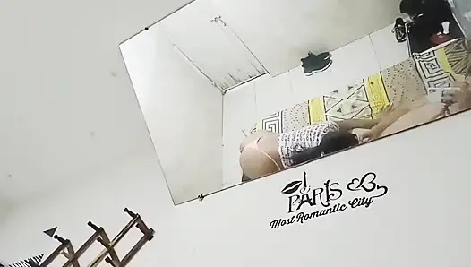 Ngentot istriku yang cantik dari new york