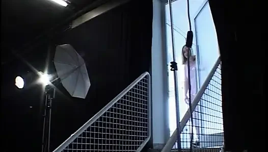 Di Balik Pintu Jerman Kacau Dengan Rajin - Film Lengkap