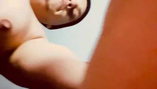 Tante gemuk dengan jembut lebat dientot gaya doggy