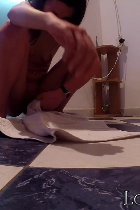 Wetting a towell