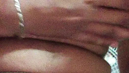 Hintli yatak odası titreşimleri