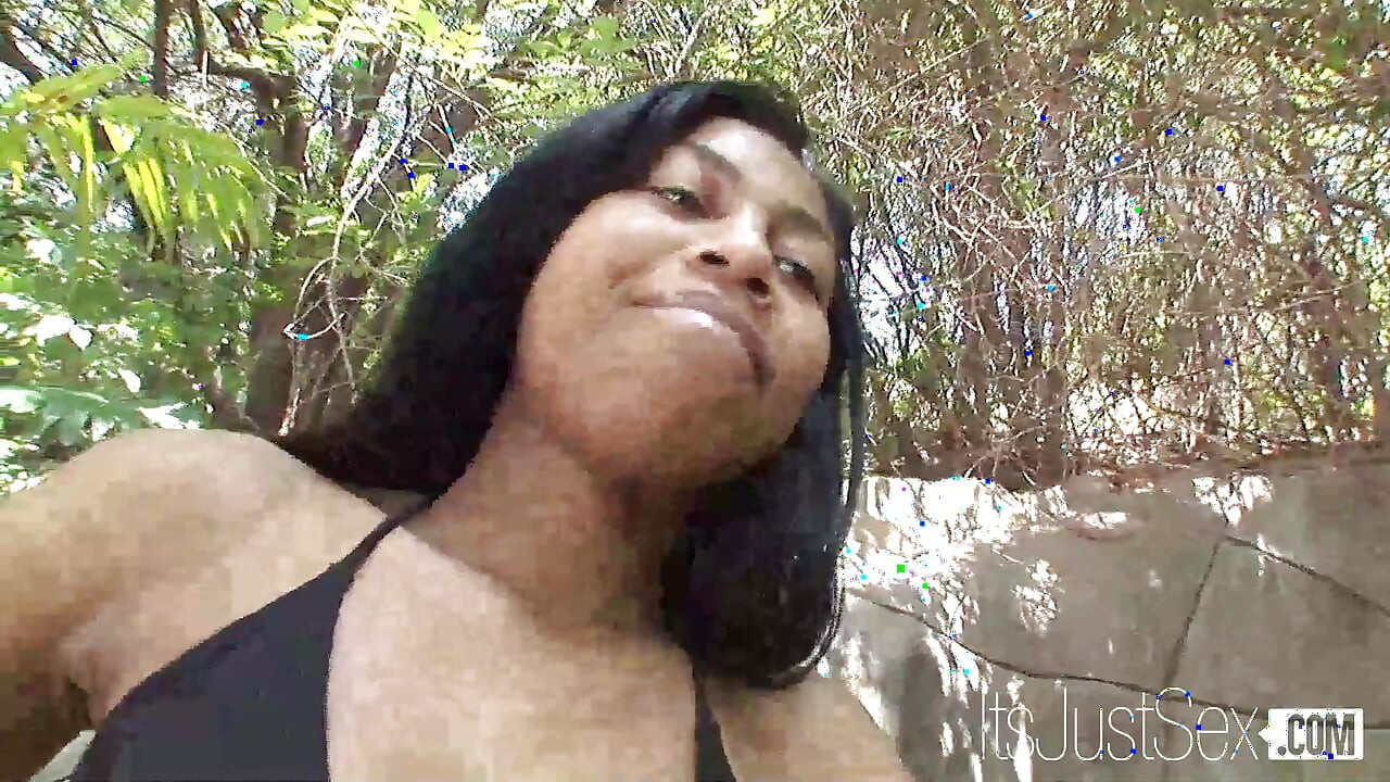 Dolce Damone Fucks a Big White Cock After Solo Play (Daddys Got A Sweet Tooth)