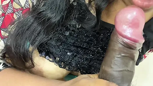 INDISCHE DESI BHABHI ERSTMALS MIT NACHBARIN