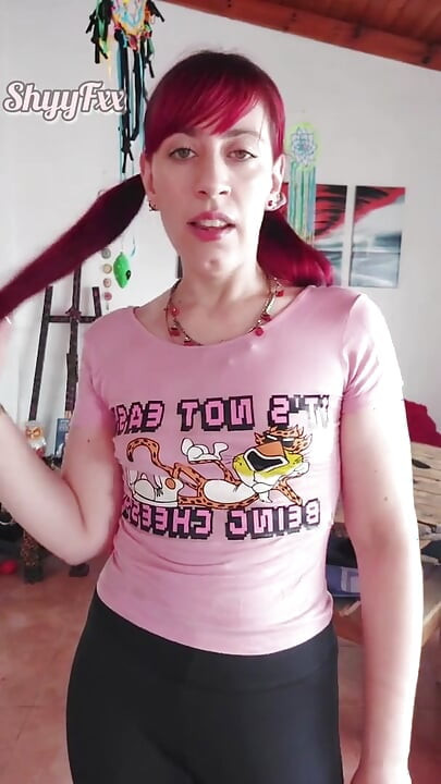Shyyfxx Twoja gorąca szwagierka wie, że chcesz ją przelecieć na rodzinnej kolacji role play