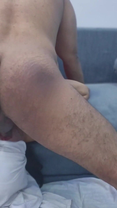 แฟนสาว Desi Alisha อมควยลึกสุดคอให้แฟนหนุ่มที่บ้านของเขา | คลิป 1