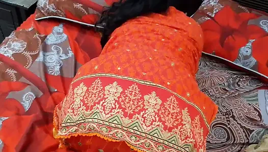 Tante stoppte mich, als ich ging und sagte: "Warum gehst du so bald?"