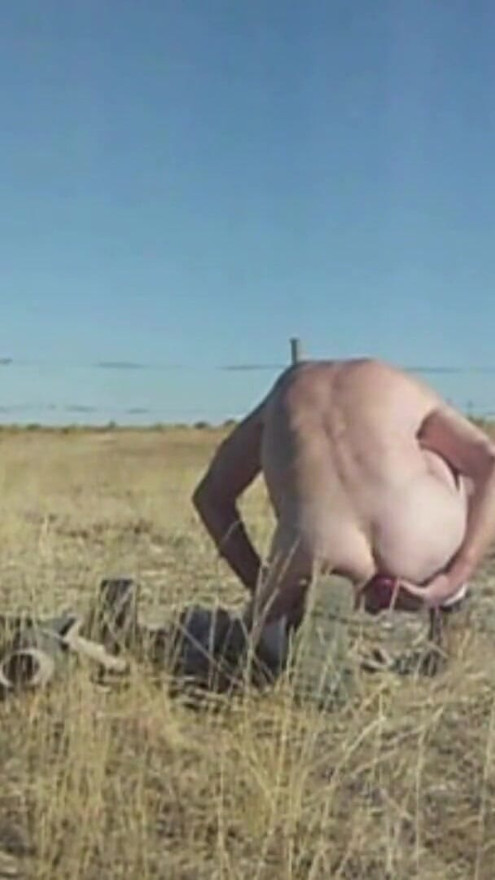 22 Oct 2024 Rogerson, Idaho. Out in the desert on the first day of fall. | Clip 1