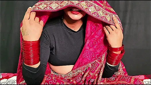 Handjob Desi bhabhi bedroom sex with smoking