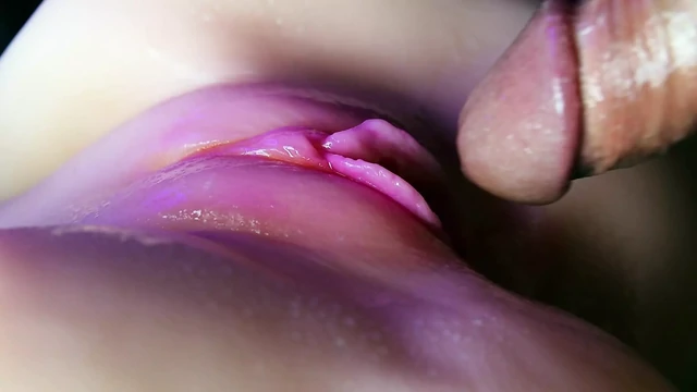 Juicy pussy close-up absorbs a portion of sperm from a big cock and slurps!