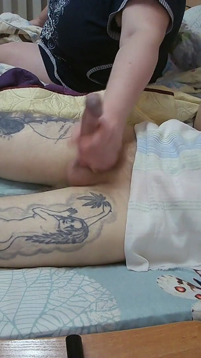 mother-in-law jerks off my dick and watches the sperm flow from the penis | Clip 1