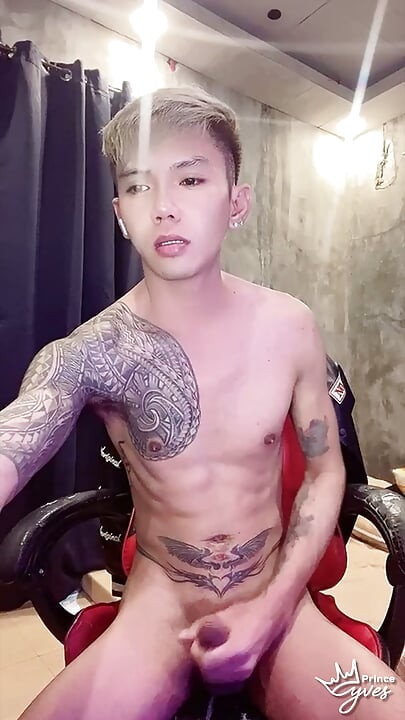 HORNY ASIAN INKED BOY TEASING, NIPPLE PLAY, MASTURBATING FOR HIS VIEWERS