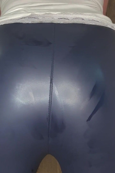 Mavi deri osuruklar: nemli, boğuk ve kokmuş