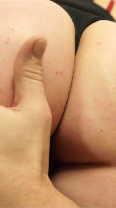 Έχω ήδη πιάσει γαμήσι σε δημόσια τουαλέτα