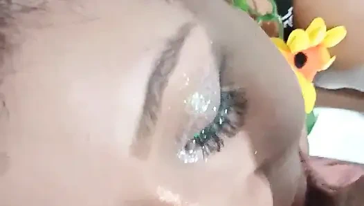 O odada televizyon izlerken komşumu sikiyorum bu Amerika Birleşik Devletleri'nde oldu