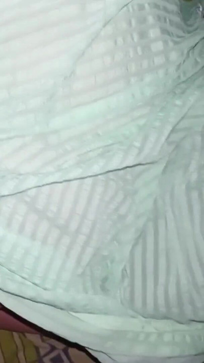 Seeing the daughter-in-law's fat ass, the father-in-law made the daughter-in-law a dog in the room, the father-in-law is fucking the ass loudly, the daughter-in-law was very beautiful. | Clip 1